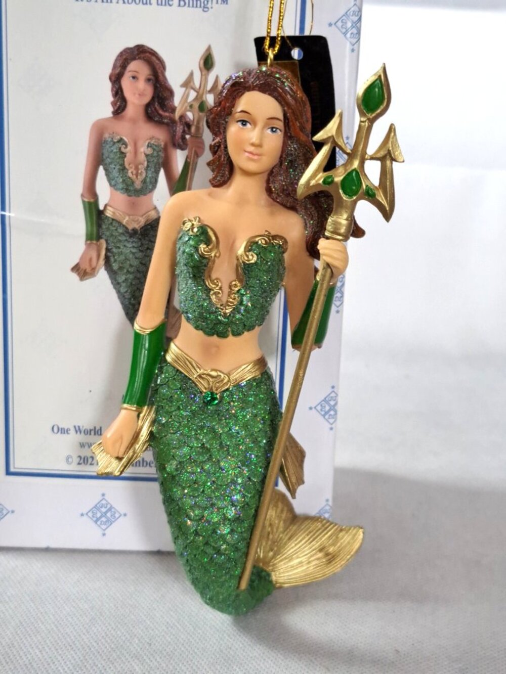 December Diamonds Atlantica Ornament